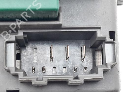 Fuse box BMW X1 (E84) sDrive 18 d | BP19762808E1 