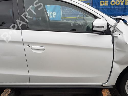 Used Right front door Right front door 37428354 37428354