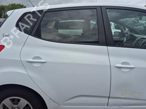 Puerta trasera derecha Puerta trasera derecha KIA VENGA (YN) 1.4 CVVT (90 hp) 35996952 35996952