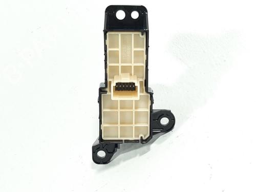 Switch TOYOTA YARIS (_P21_, _PA1_, _PH1_) 1.5 Hybrid (MXPH10, MXPH11) | BP19753391I30 