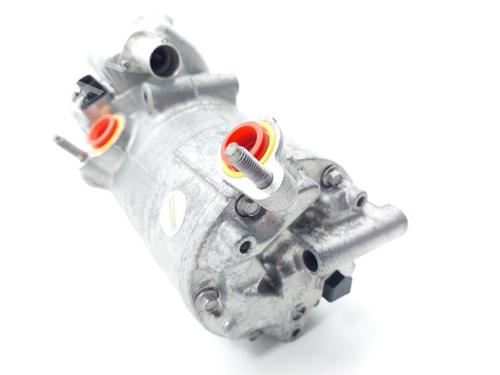 Used AC compressor AC compressor LYNK & CO 01 PHEV (261 hp) 21133874 21133874