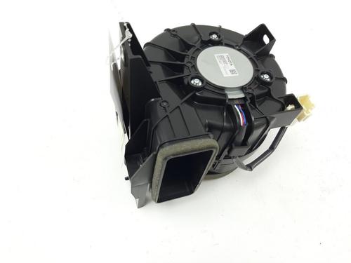 Used Heater blower motor TOYOTA YARIS (_P13_) 1.5 Hybrid (NHP130_) (101 hp) 19757469