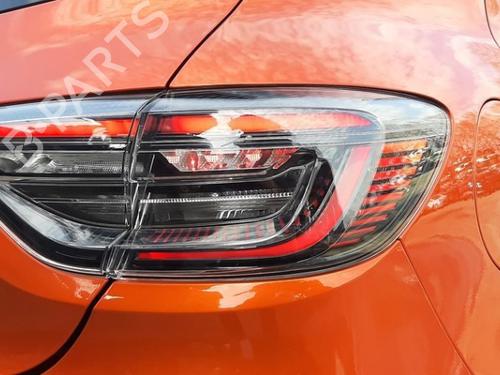 Used Right taillight Right taillight RENAULT CLIO V (B7_) 1.0 TCe 90 (B7MT) (91 hp) 33889128 33889128