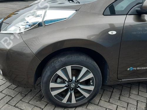 Used Left front fenders NISSAN LEAF (ZE0) Electric (109 hp) 22563907