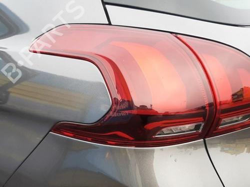 Used Left taillight PEUGEOT 2008 I (CU_) 1.2 THP 110 / PureTech 110 (110 hp) 32350715