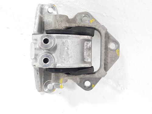 Used Gearbox mount SUZUKI SX4 S-Cross (JY) 1.6 (AKK 416) (120 hp) 19753169