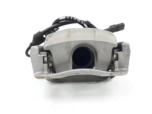 Used Right front brake caliper MERCEDES-BENZ CLA (C118) CLA 180 (118.384) (136 hp) 19757387
