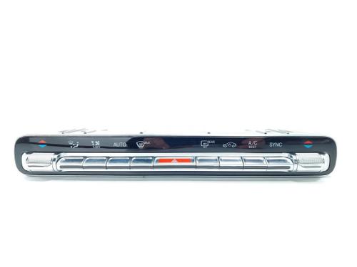 Used Climate control Climate control MERCEDES-BENZ A-CLASS (W177) A 250 (177.046) (224 hp) 19767222 19767222