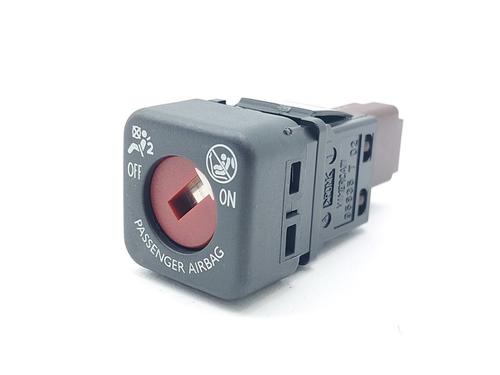 Interruttore Interruttore CITROËN C4 III (BA_, BB_, BC_) ë-C4 (BCZKXC, BZCKSC) (136 hp) 33889035 33889035