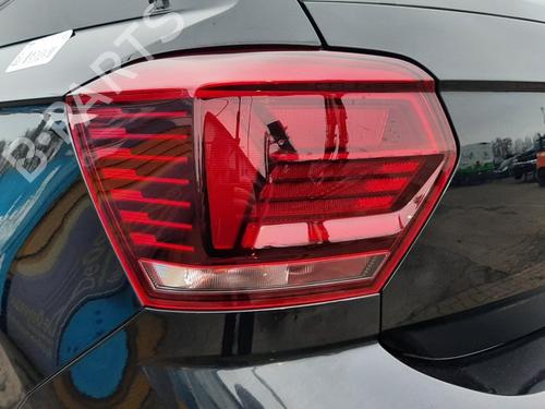 Farolim esquerdo VW POLO VI (AW1, BZ1, AE1) 1.0 TSI (95 hp) 31150534