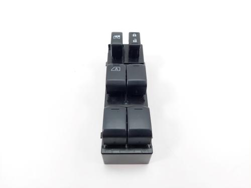 Used Switch Switch NISSAN CUBE (Z12) 1.6 16V (110 hp) 19763831 19763831