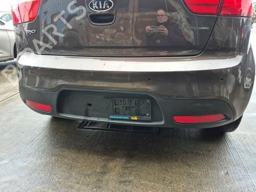 Pára-choques traseiro KIA RIO III (UB) 1.25 CVVT (86 hp) 32148577