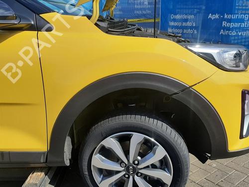 Guarda-lamas direito Guarda-lamas direito KIA STONIC (YB) 1.0 T-GDi Eco-Dynamics+ (120 hp) 36698578 36698578