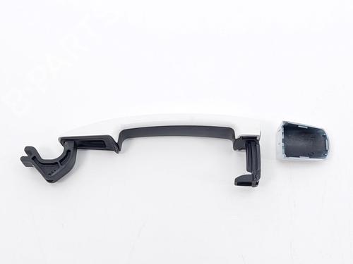Front right exterior door handle PEUGEOT 208 I (CA_, CC_) 1.2 PureTech 82 | BP23897440C129