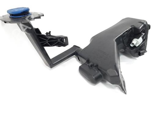Windscreen washer tank MERCEDES-BENZ C-CLASS (W205) C 180 (205.076) | BP19750843C113 