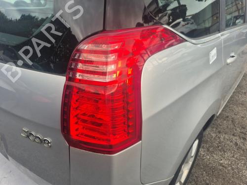 Used Right taillight Right taillight PEUGEOT 5008 (0U_, 0E_) 1.6 16V (156 hp) 40503486 40503486
