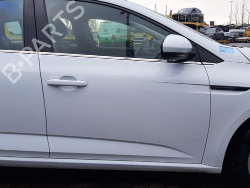 Used Right front door RENAULT MEGANE IV Grandtour (K9A/M/N_) 1.0 TCe 115 (K9MB, K9MW) (114 hp) 31801154