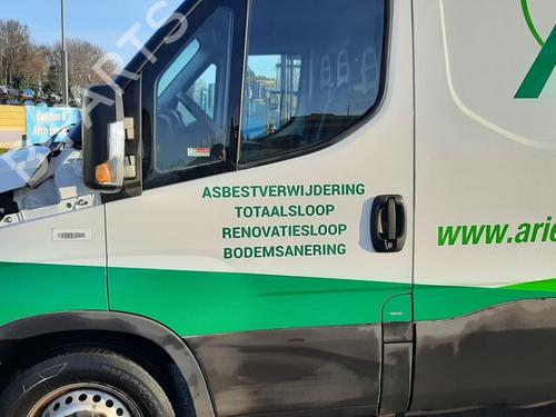 Dør venstre foran IVECO DAILY VI Van 33S16, 35S16, 35C16, 38S16, 40C16, 42S16, 50C16 (156 hp) 31801266