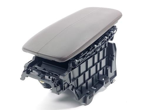 Armrest / Center console MAZDA CX-30 (DM) e-SKYACTIV-X M Hybrid | BP36490841I20 - Image 2