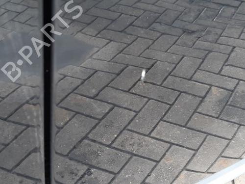 Left front door LAND ROVER DISCOVERY IV (L319) 3.0 SDV6 4x4 | BP30363166C2 