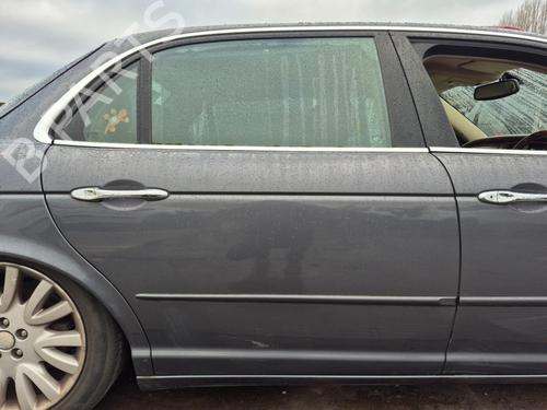 Dør højre bagtil JAGUAR XJ (X350, X358) 3.0 (238 hp) 31127895
