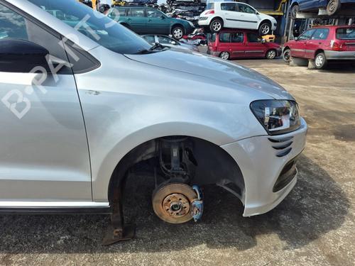 Forkjerm høyre Forkjerm høyre VW POLO V (6R1, 6C1) 1.2 (70 hp) 37428451 37428451
