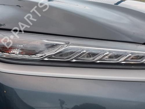 Used Right daytime light Right daytime light 38700970 38700970
