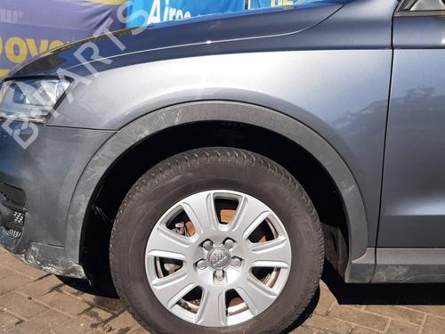 Voorscherm links AUDI Q3 (8UB, 8UG) 1.4 TSI (150 hp) 24992811