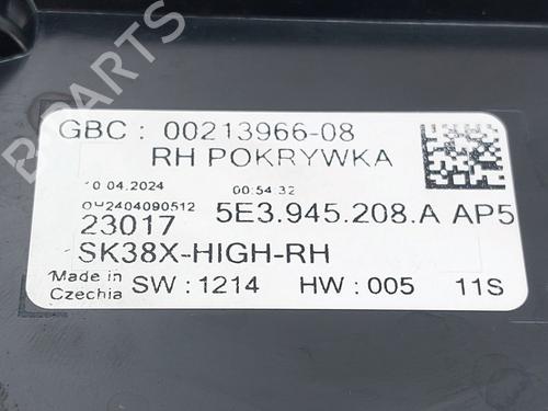 Right taillight SKODA OCTAVIA IV Combi (NX5, PV5) 1.4 TSI iV | BP30875587C35