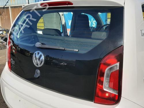 right-taillight-vw-up-121-122-bl1-bl2-bl3-123-2011-35996752 main image