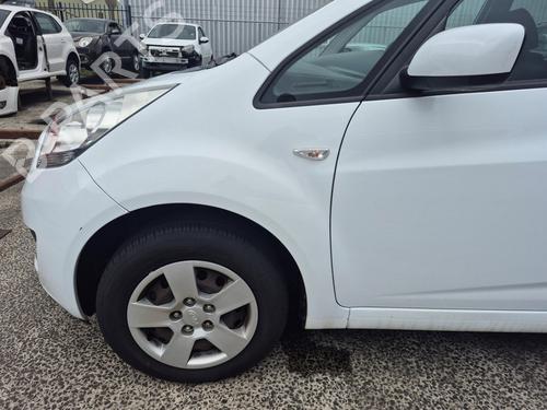 Used Left front fenders Left front fenders KIA VENGA (YN) 1.4 CVVT (90 hp) 35996947 35996947