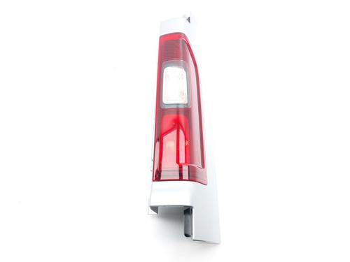 Used Right taillight Right taillight RENAULT TRAFIC III Van (FG_) 2.0 dCi 130 (FGMY) (131 hp) 31801093 31801093