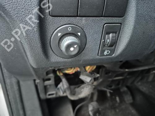 Left mirror PEUGEOT PARTNER Box Body/MPV 1.6 HDi 16V | BP29868690C26