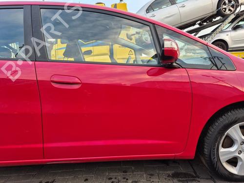 Used Right front door HONDA JAZZ III (GE_, GG_, GP_, ZA_) 1.3 i (GE6, GG3, GG6) (100 hp) 29373961