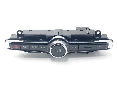 switch-volvo-c40-539-2021-36950161 main image