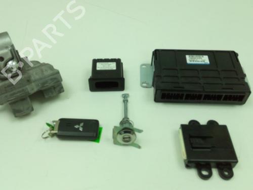 Used Switch MITSUBISHI MIRAGE / SPACE STAR VI Hatchback (A0_A) 1.0 (A05A) (71 hp) 19749339