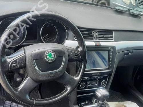 Used Airbag Kit SKODA SUPERB II (3T4) 1.8 TSI (160 hp) 30464921