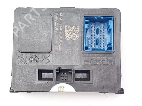 Used Electronic module OPEL CORSA F (P2JO) Corsa-e (156 hp) 30136839