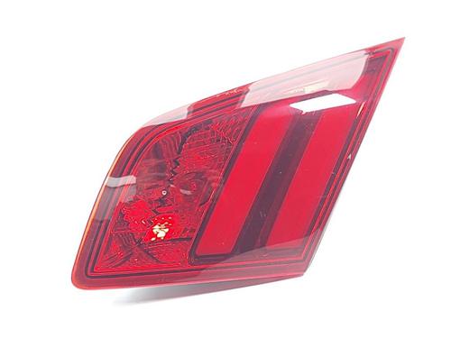 Højre baglygte PEUGEOT 308 II (LB_, LP_, LW_, LH_, L3_) 1.2 THP 110 (110 hp) 31679078