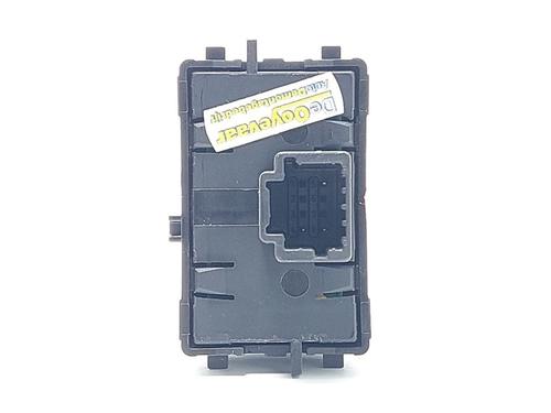 Switch DACIA SANDERO II TCe 90 (B8M1, B8MA, B8AC) | BP28524584I30 