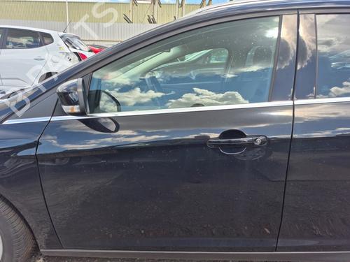 Used Left front door Left front door FORD FOCUS III Turnier 1.0 EcoBoost (125 hp) 36490943 36490943