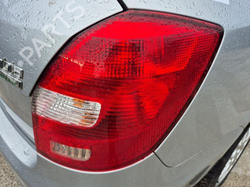 Feu arrière droit SKODA FABIA II Combi (545) 1.2 TDI (75 hp) 31075814