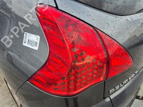 Farolim esquerdo PEUGEOT 3008 I MPV (0U_) 1.6 THP (156 hp) 31127932