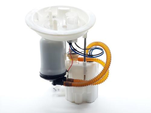 Used Fuel pump BMW 1 (F21) 116 i (136 hp) 19764219