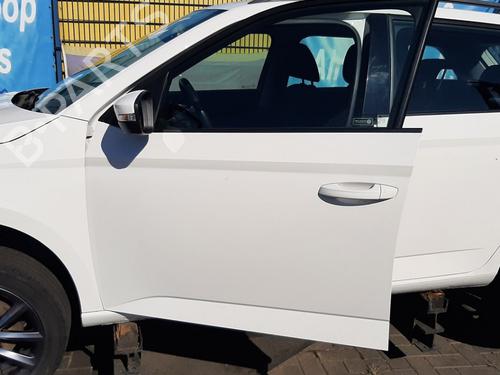 Used Left front door Left front door 38483382 38483382
