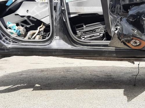 Used Door moulding trim Door moulding trim AUDI A3 Sportback (8YA, 8YF) 30 TFSI Mild Hybrid (110 hp) 33889219 33889219