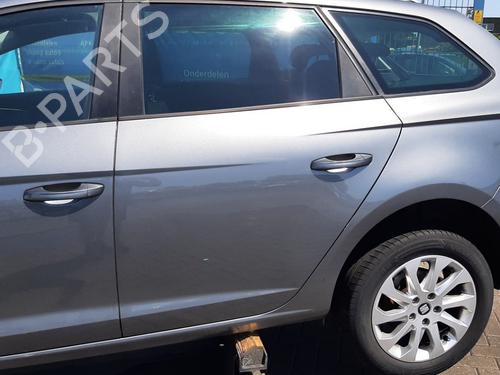 Used Left rear door Left rear door 37760910 37760910