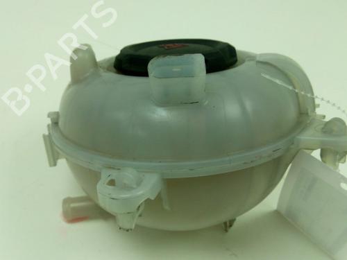 Used Expansion tank VW TOURAN (5T1) 2.0 TDI (150 hp) 19756192