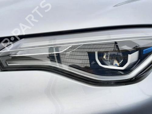 left-headlight-renault-zoe-hatchback-van-bfm_-2019-32002059 main image