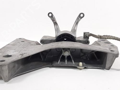 Gearbox mount BMW 5 (G30, F90) 520 i | BP19750176M88 